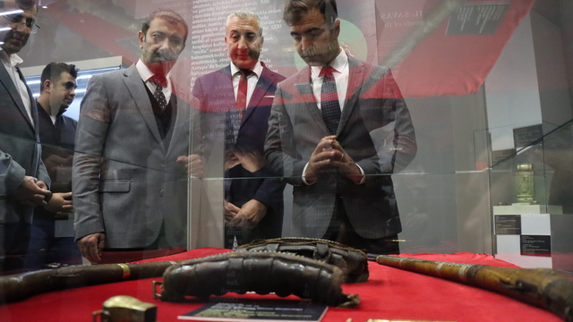 Erzincan'da "20. Yüzyıl Savaş Aletleri Sergisi" açıldı