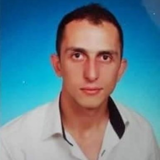 Eşini öldürdü, sosyal medyadan paylaşım yapıp jandarmaya teslim oldu