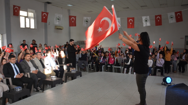 Gülnar ilçesinde çocuk şenliği düzenlendi