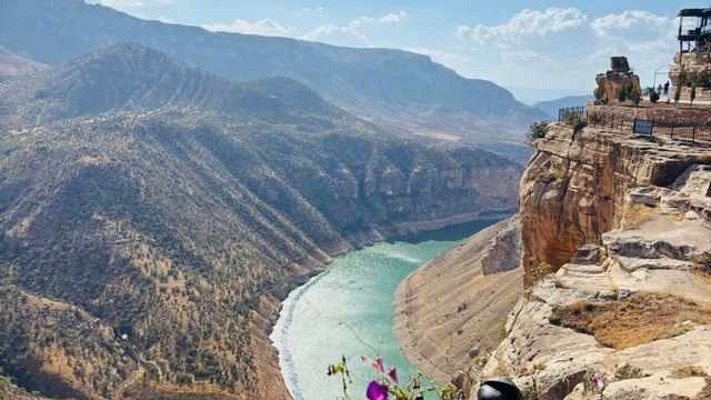 Siirt'te Toplum Ruh Sağlığı Merkezinden moral gezisi