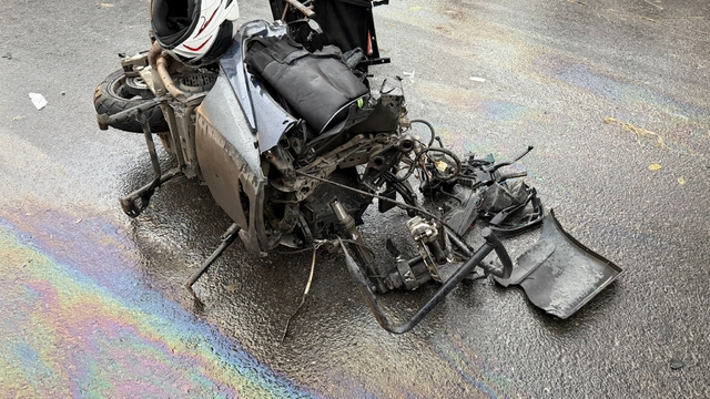 Tekirdağ'da motosikletle otomobilin çarpıştığı kaza kamerada