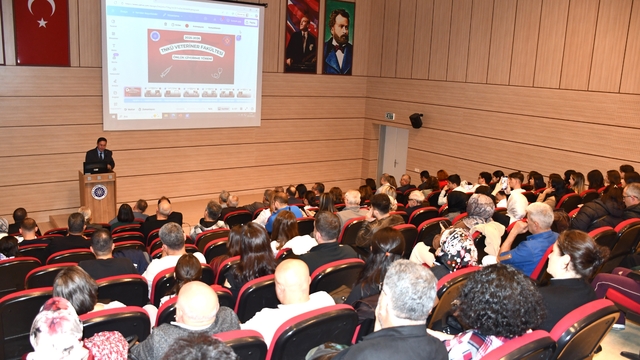 Tekirdağ NKÜ Veteriner Fakültesi öğrencileri beyaz önlük giydi