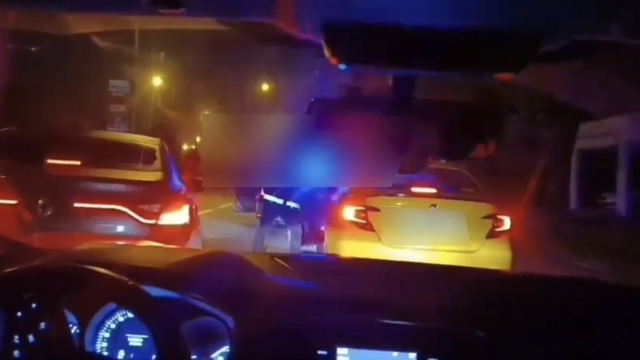 Taksinin yedek lastiğinde 1 kilo metamfetamin ele geçirildi