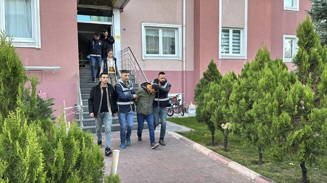 Nevşehir merkezli "change araç" operasyonunda 8 şüpheli yakalandı