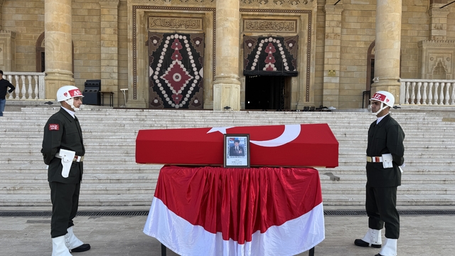 Kahramanmaraş'ta vefat eden Kıbrıs gazisi son yolculuğuna uğurlandı