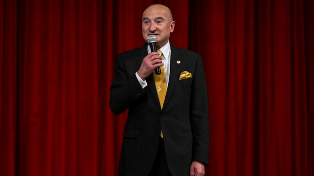 Türk Tanıtma Vakfı, Cumhuriyet'in 102. yaşını Üstün Dökmen'in müzikli anlatımıyla kutladı