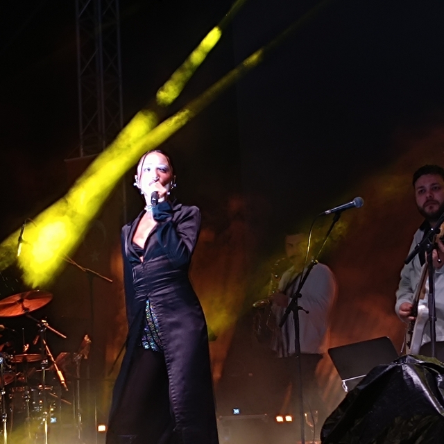 Bursa'da Zeynep Bastık'tan Cumhuriyet Bayramı konseri