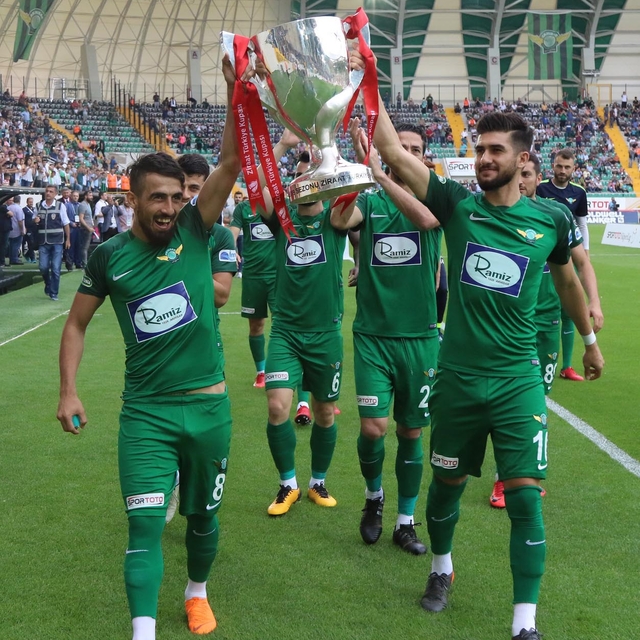 Akhisarspor artık yalnız altyapıda var