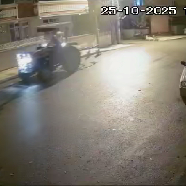 Çaldığı pullukla tarla sürerken yakalandı