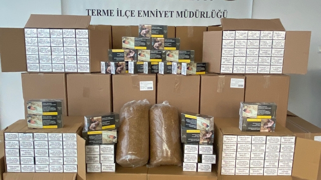 Samsun'da iş yeri ve deposunda 471 bin makaron bulunan zanlı yakalandı