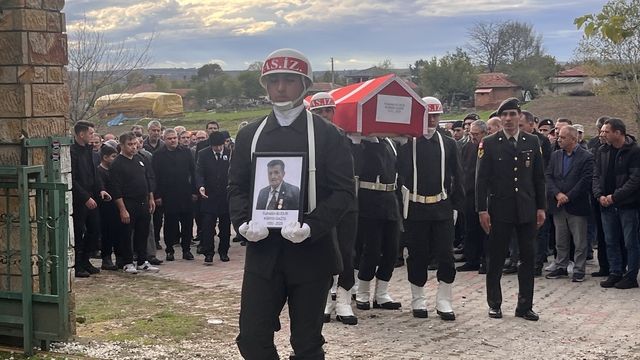 Tekirdağ'da vefat eden Kıbrıs gazisi son yolculuğuna uğurlandı