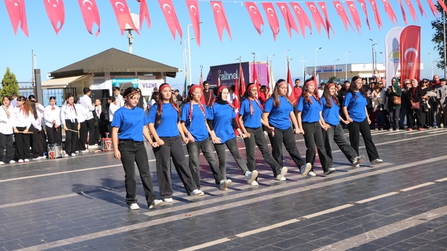 Çınarcık'ta Cumhuriyet Bayramı coşkuyla kutlandı