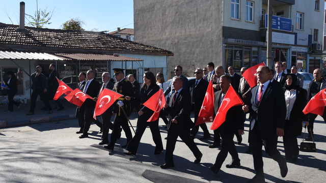 Bahşılı'da Cumhuriyet'in 102. yılı kutlandı