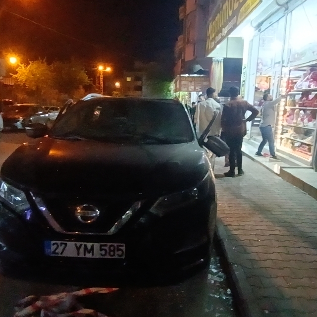 Otomobilde gaz sıkışması sonucu patlama: 1 yaralı