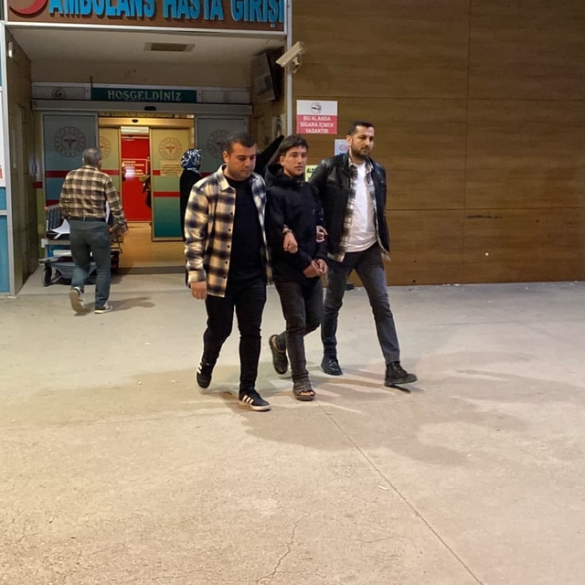 Firari hükümlü çalıntı motosikletle yakalandı