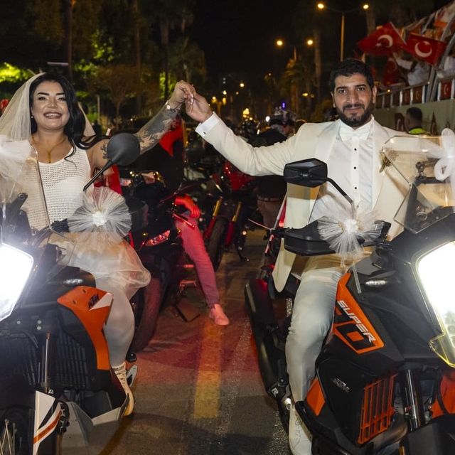 Nikah masasından 'Cumhuriyet Korteji'ne
