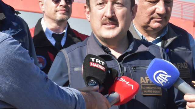 AFAD Başkanı Pehlivan: Sındırgı'da 11 bin binada hasar tespit çalışması yapıldı