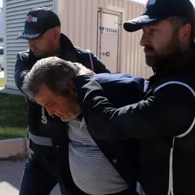 96 kişinin öldüğü binanın müteahhidine yine 62 kez müebbet ile toplam 865 y...