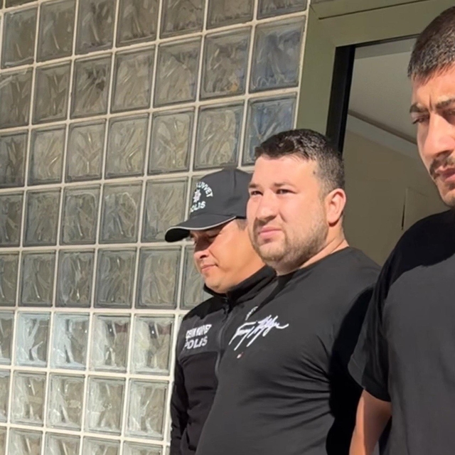 Polis merkezinde arbede: 1 polis yaralandı, 2 kişi tutuklandı