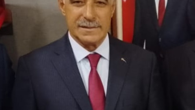 Belediye Başkanı Çakmak, trafik kazasında yaralandı