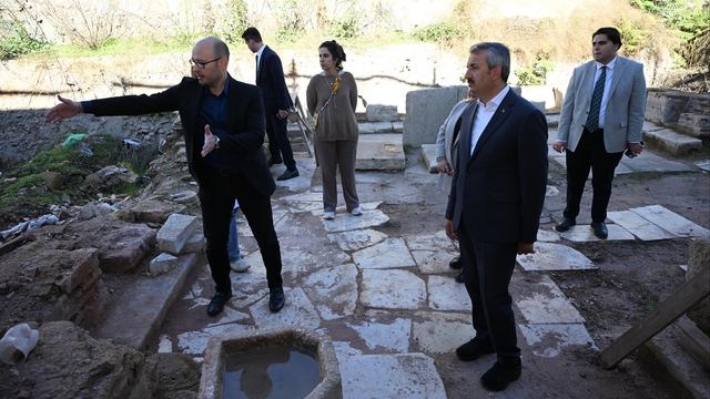 Edirne'deki tarihi Gazi Mihal Hamamı'nda restorasyon çalışmaları sürüyor