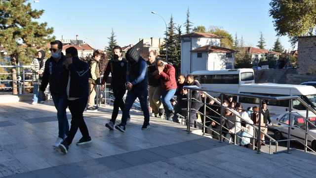 Nevşehir merkezli 19 ilde düzenlenen dolandırıcılık operasyonunda 39 şüpheli yakalandı