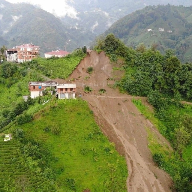 'Magmatik kayaçlardan oluşan zeminler deprem etkisini sınırlıyor'