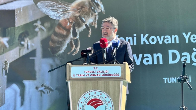 Bakan Yumaklı: Kovan varlığında 3'üncü sırada, bal üretiminde 2'nci sıradayız