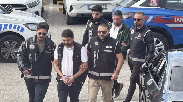 Bodrum'da meclis üyesine rüşvet iddiasıyla gözaltı (3)