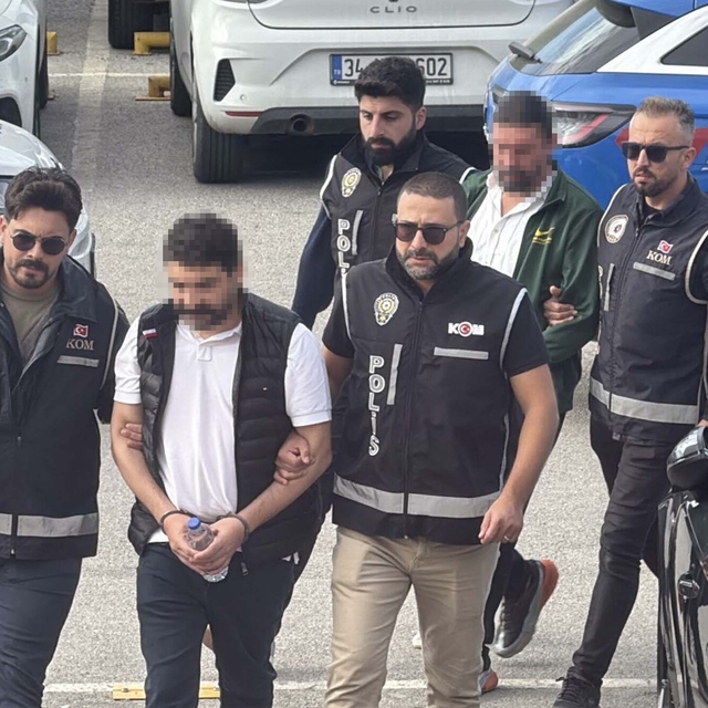 Bodrum'da meclis üyesine rüşvet iddiasıyla gözaltı (3)