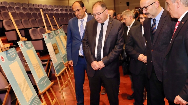 TOGÜ'de "Arşivlerin Tanıtımı ve Kullanımı Eğitimi Projesi"