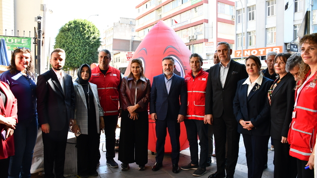 AK Parti Adana İl Başkanlığınca kan bağışı etkinliği düzenledi