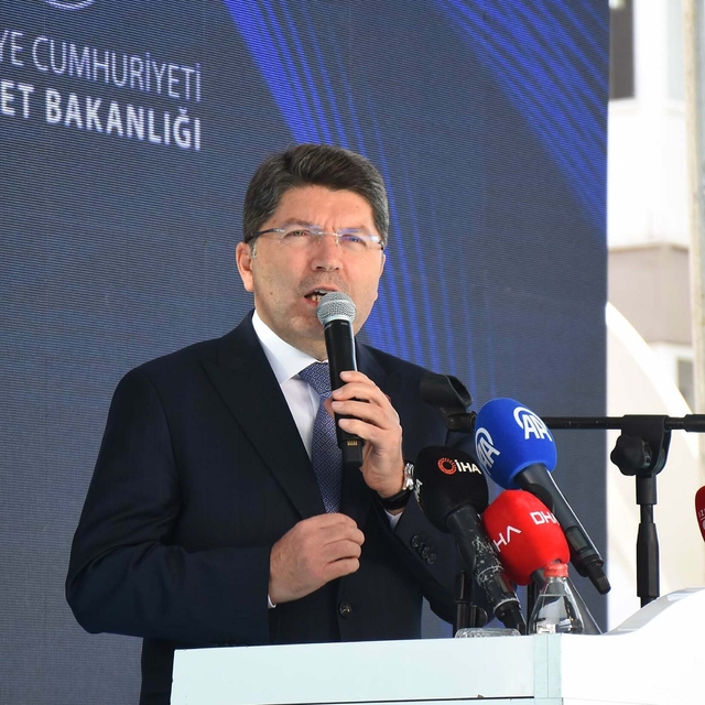 Bakan Tunç: 'Terörsüz Türkiye' komisyonu çok önemli kararlar alacak (2)