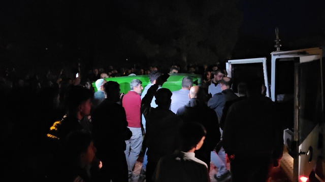 GÜNCELLEME 2 - Siirt'te bir kişi silahla eşini ve amcasını öldürdü, annesi, amcası ve yengesini yaraladı