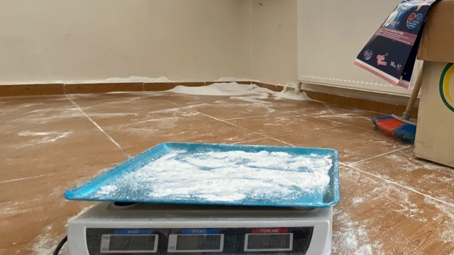 Aydın'da 30 ton sahte deterjan ele geçirildi