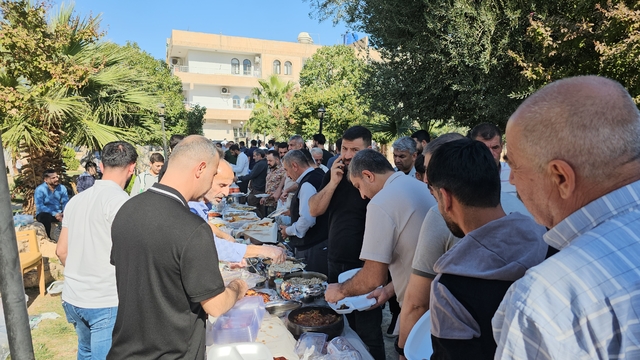Nusaybin'de yetim ve ihtiyaç sahipleri yararına kermes düzenlendi