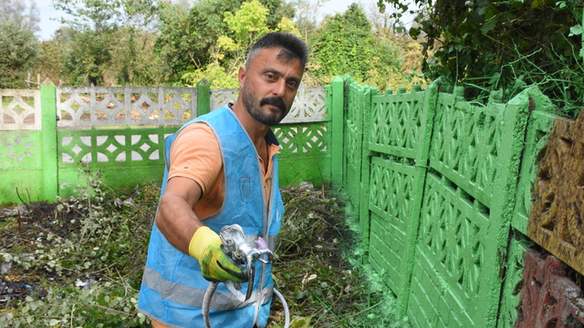 Eski yükümlü denetim süresi bitmesine rağmen gönüllü olarak okullara hizmet ediyor
