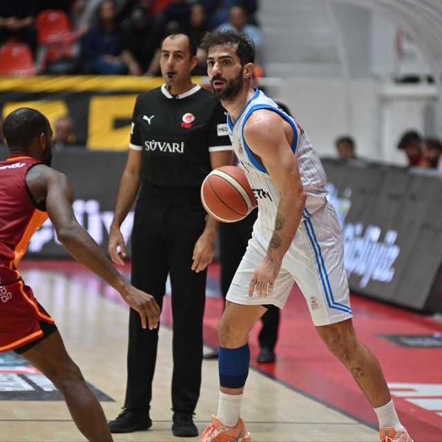 Petkimspor deplasmanda oynuyor