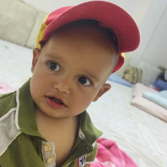 Babasının kullandığı TIR'ın altında kalan bebek toprağa verildi