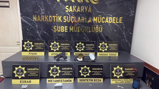 Sakarya'da uyuşturucu operasyonunda 3 şüpheli yakalandı