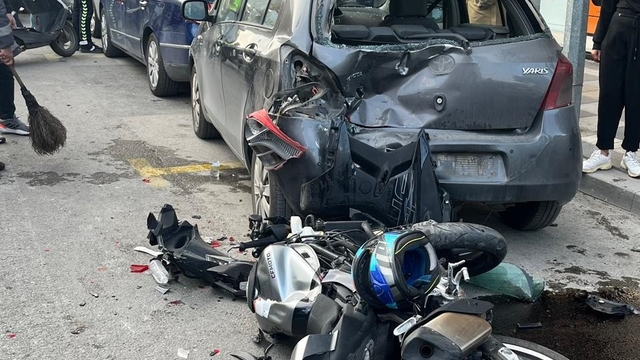 Afyonkarahisar'da trafik kazasında 2 kişi yaralandı