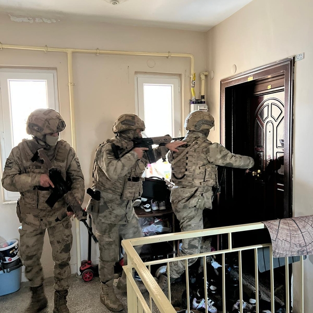 Nevşehir'de uyuşturucu operasyonu: 10 gözaltı