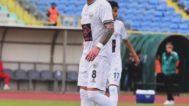 Nazillispor'da takımdan ayrılıklar başladı