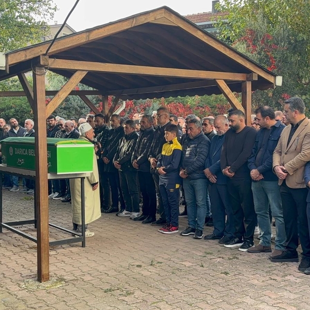 Cezaevinde ölü bulunan Thodex'in kurucusu Faruk Fatih Özer, toprağa verildi