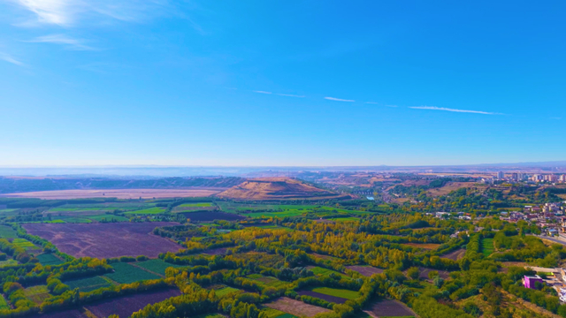 UNESCO listesindeki 8 bin yıllık Hevsel Bahçeleri'nde sonbahar güzelliği