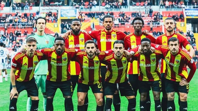 Zecorner Kayserispor 13 maç sonra kazandı