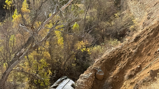 Konya'da öğrenci servisi, uçuruma yuvarlandı; 14 yaralı