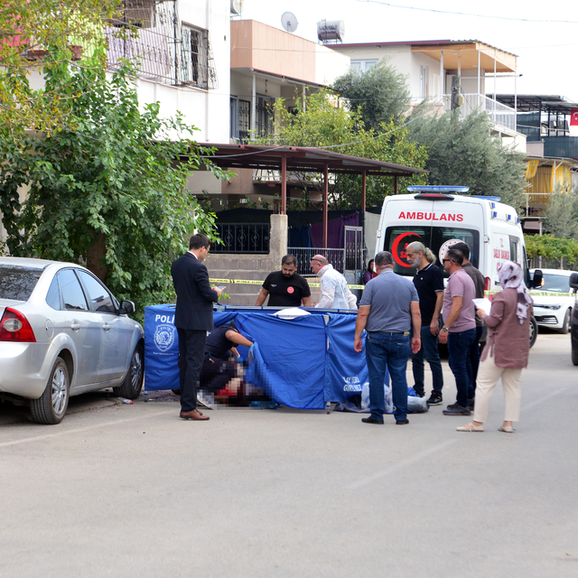 Husumetlisini cadde ortasında öldürüp, kaçtı; lastik patlayınca yakalandı