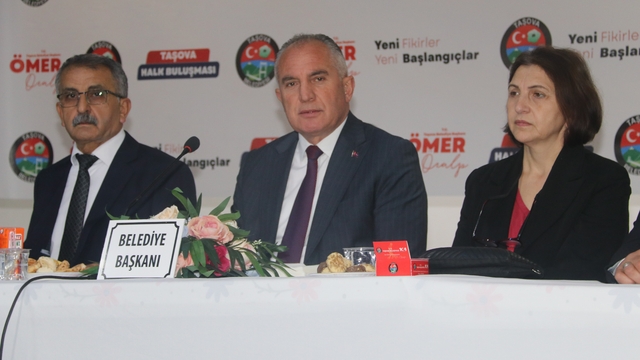 Taşova Belediye Başkanı Özalp, vatandaşlarla buluştu