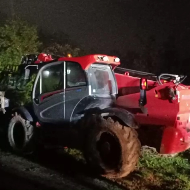 İş makinesi çalan 2 şüpheli yakalandı; hırsızlık anları kamerada